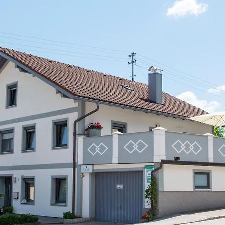 Gaestehaus Wuehrer Franking Buitenkant foto